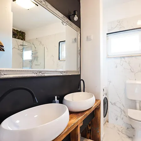 别墅 Klari Podusje