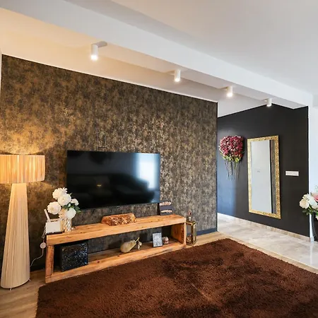 Klari Villa *